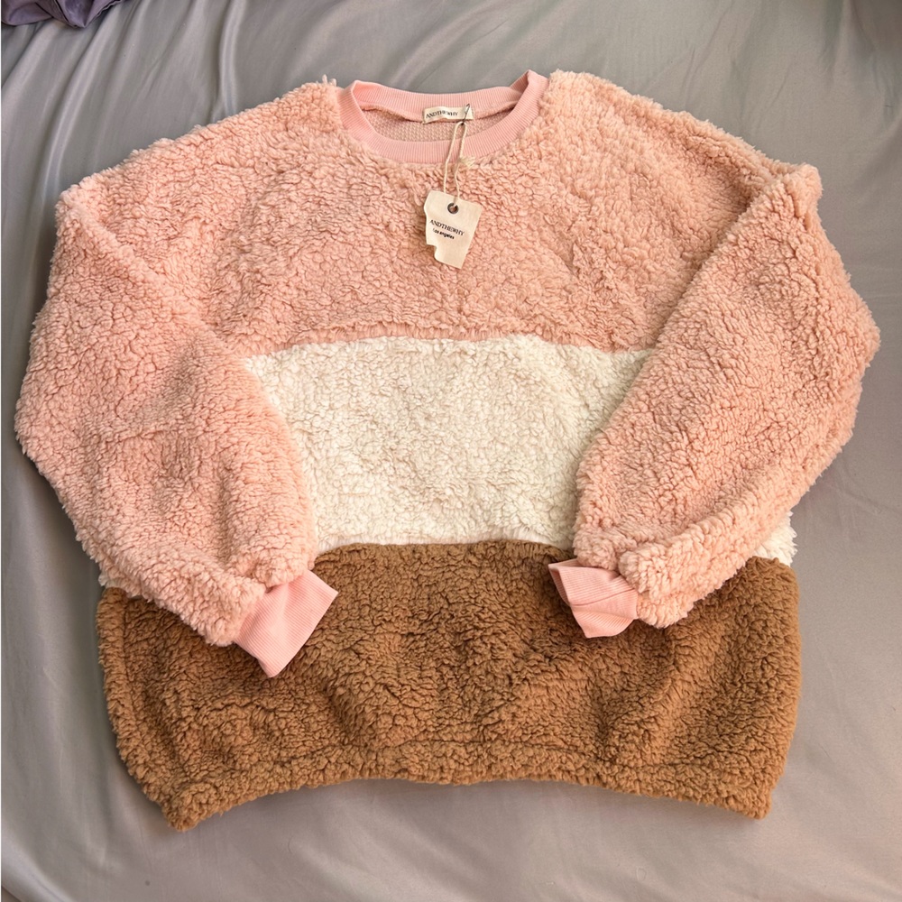 Sherpa colorblock sweatshirt
